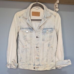& Denim Levi Jacket Frayed Look Size 4